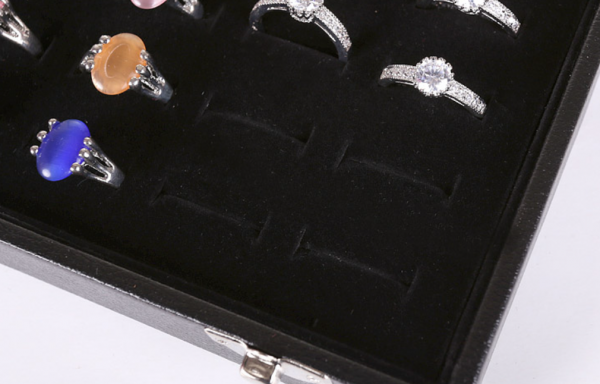 Exhibidor De Anillos Con Tapa De Vidrio Joyas - Imagen 4