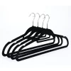 Pack 10 Colgador gamuza terciopelo negro adulto para polera blusas - Imagen 4